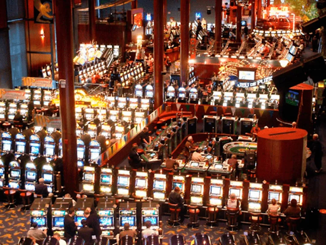 The floor of the Casino de Montréal, one of the provincial venues covered on this site